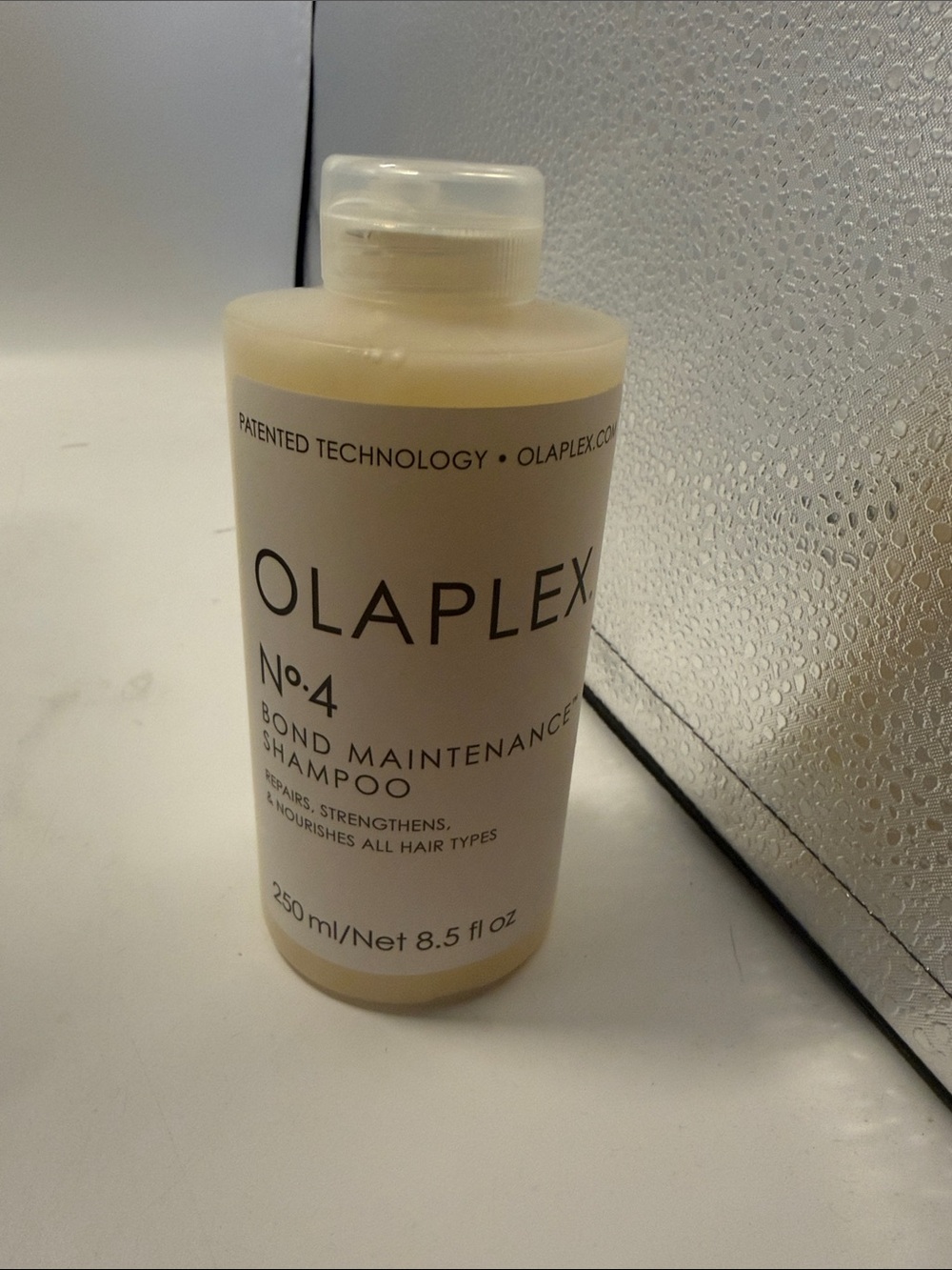 Olaplex N°.4 Bond Maintenance™ Hair Strengthening Shampoo: